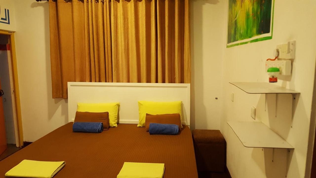 Albergue The Backpack Hub At Weligama Exterior foto