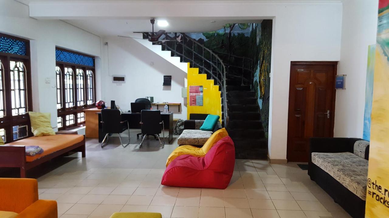Albergue The Backpack Hub At Weligama Exterior foto