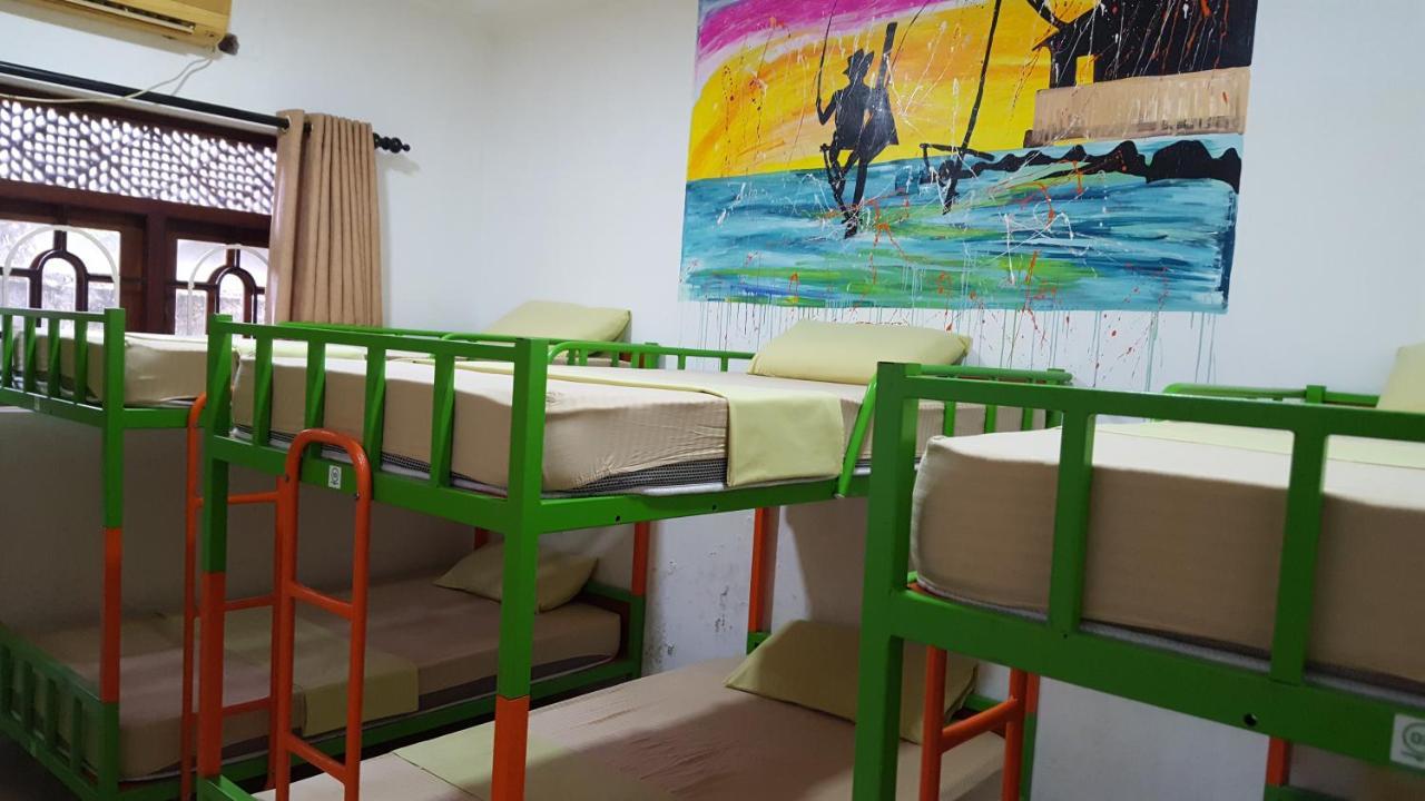 Albergue The Backpack Hub At Weligama Exterior foto